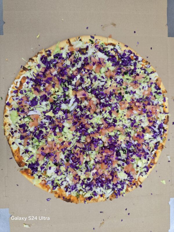 Falafel Pizza